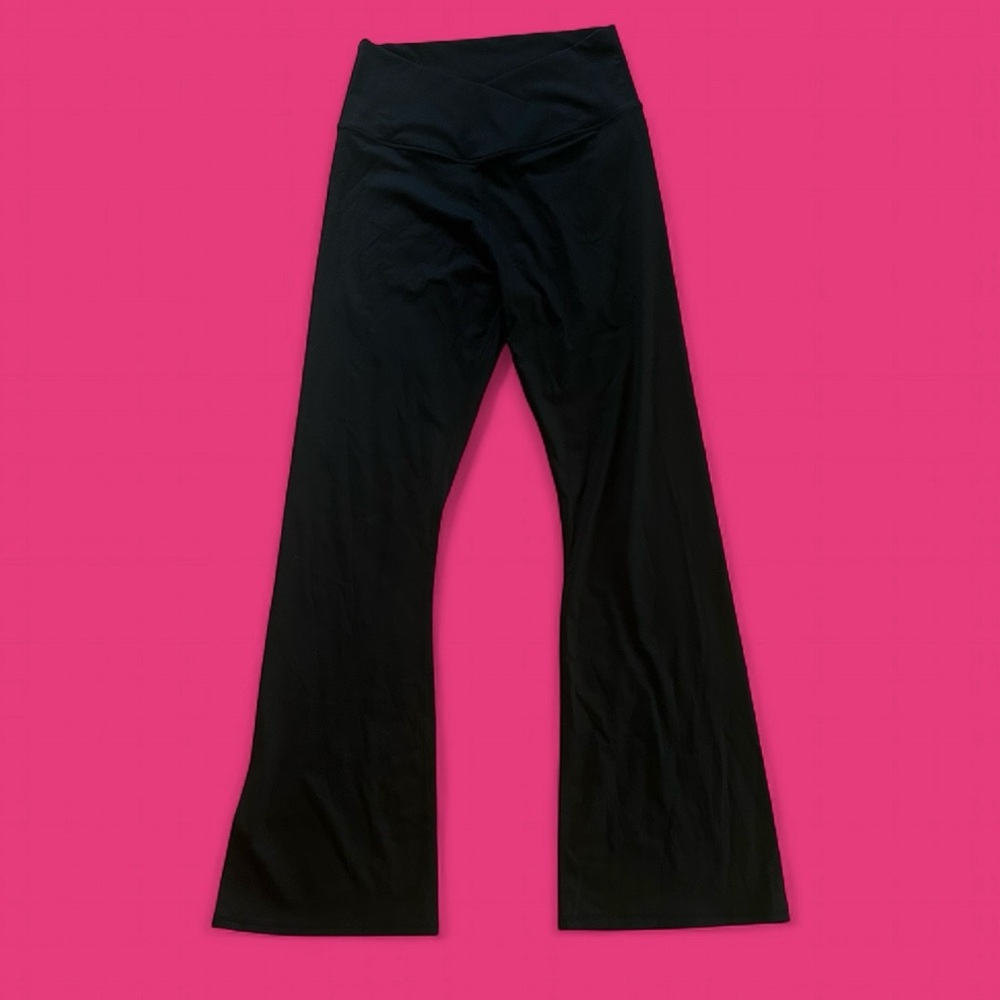 Black Flared Yoga Pants